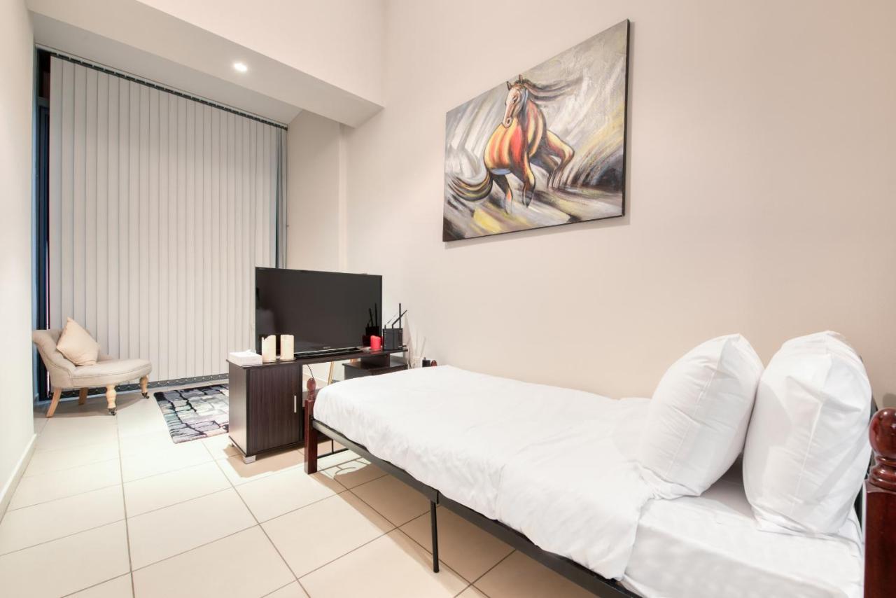 Maison Privee - Big, Bright, Luxury Marina Views Apt Next To Beach Dubai Exteriör bild