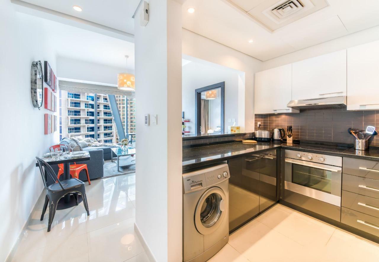Maison Privee - Big, Bright, Luxury Marina Views Apt Next To Beach Dubai Exteriör bild